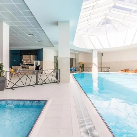 Panorama Residence Sky City B Spa & Wellness 아파트 *